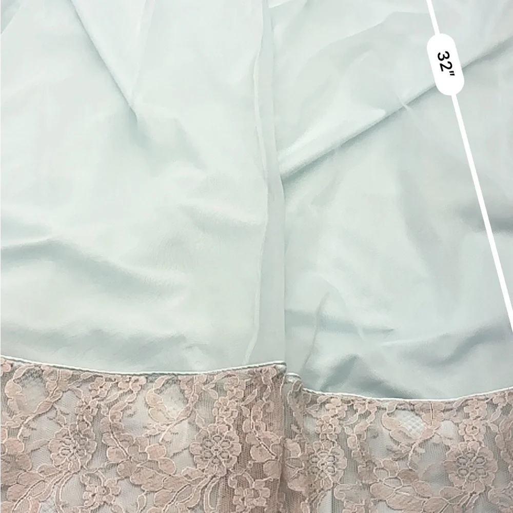 Vintage 1960s pale blue chiffon peignoir nightgown robe delicate lace sleeves - Picture 12 of 15